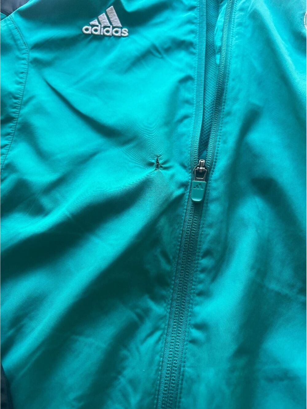 Adidas jacket - Picture 3 of 4